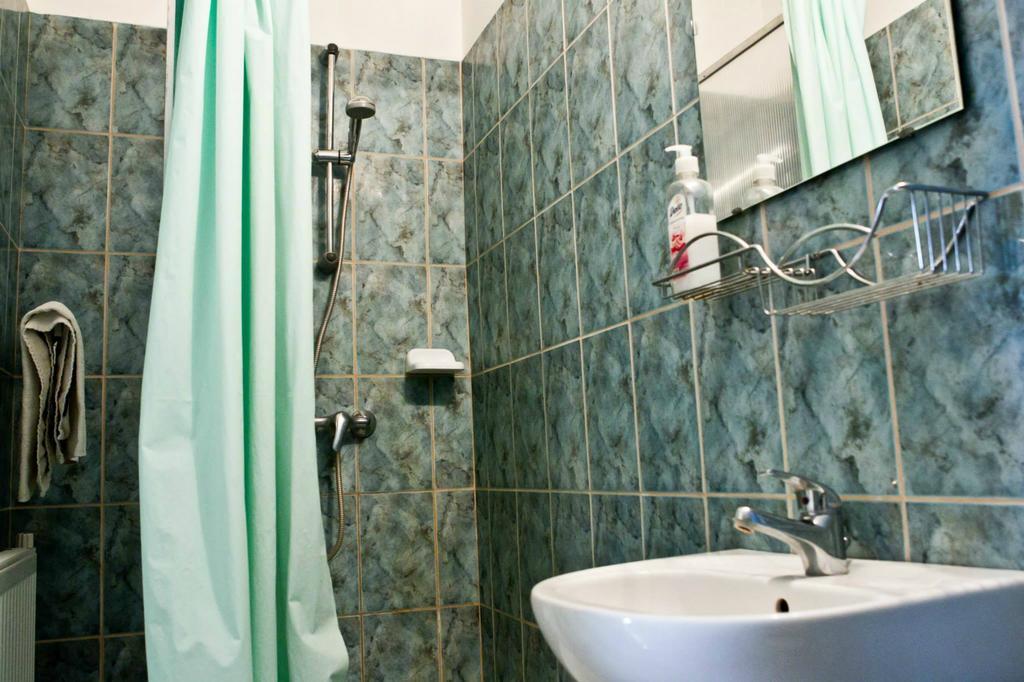 Bed and Breakfast Szekely Fogado Tunyogmatolcs Zimmer foto