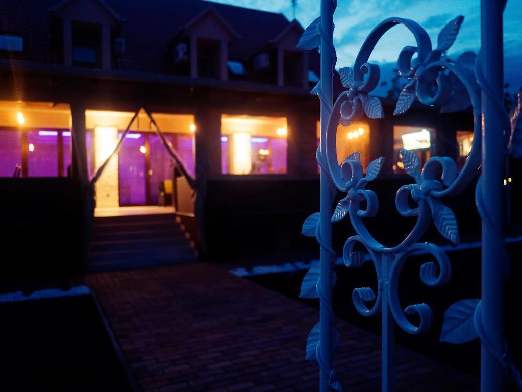 Bed and Breakfast Szekely Fogado Tunyogmatolcs Exterior foto
